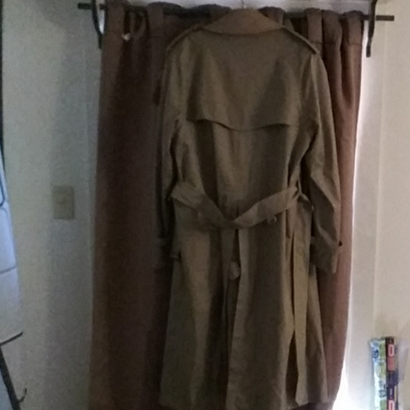 Vintage Burberry Kensington full length trench - Picture 7 of 8